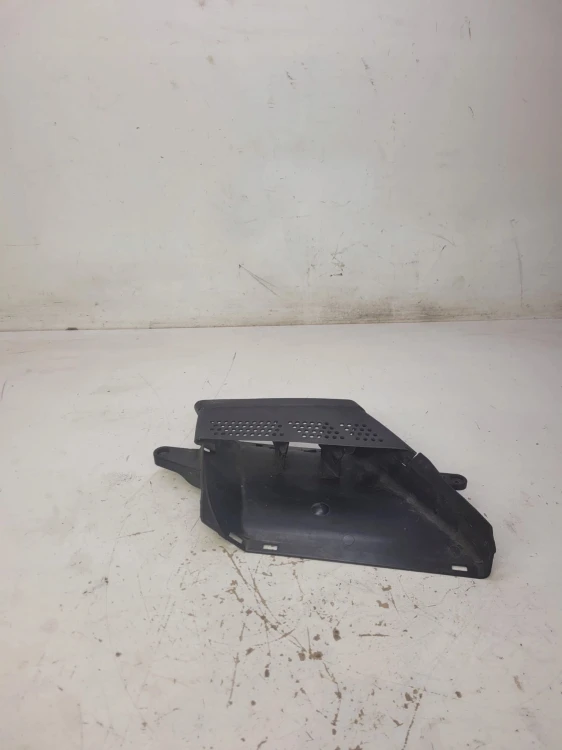 WLOT DOLOT POWIETRZA AUDI A4 B8 LIFT A5 8K0129618E