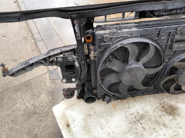 PAS PRZEDNI KOMPLETNY AUDI A3 8P 1.8 2.0 TFSI 2004-2008 KOMPLETNY