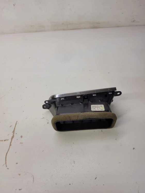 KRATKA NAWIEWU PRAWA AUDI A8 D4 4H1820902A