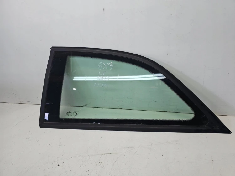 SZYBA KAROSERYJNA MAT AUDI A1 8X3 3-DRZWI LEWY TYŁ 2013R