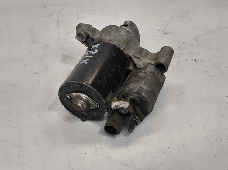 ROZRUSZNIK VW AUDI A4 B8 A5 Q5 TFSI TSI 06D911021B *21 BOSCH ORYGINAŁ !!!