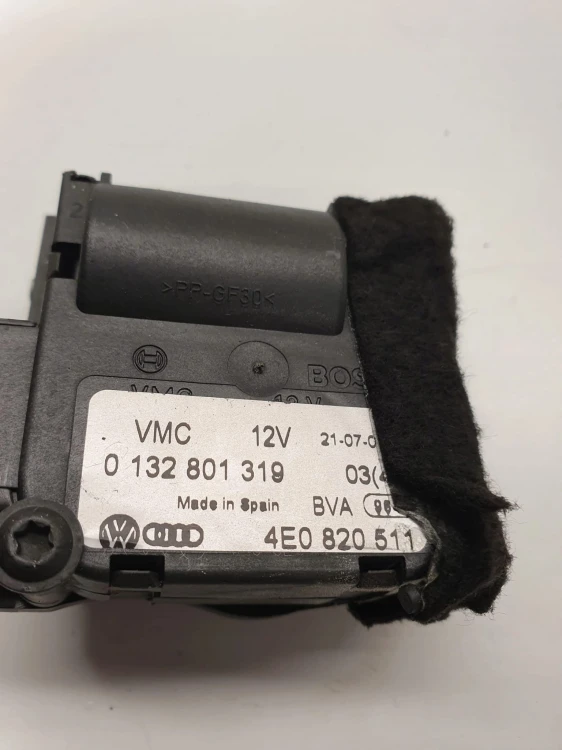 SILNICZEK NAGRZEWNICY AUDI A8 D3 LIFT 4E0820511
