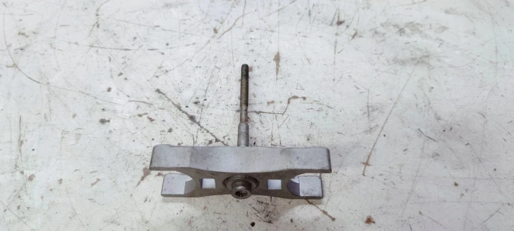 ŚRUBA MOCOWANIE WTRYSKU AUDI VW SEAT SKODA 04L216