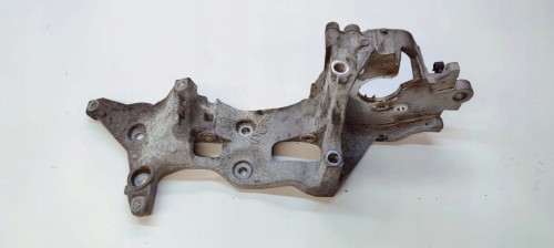 ŁAPA ALTERNATORA MOCOWANIE AUDI A4 B9 A5 A6 04L903143D