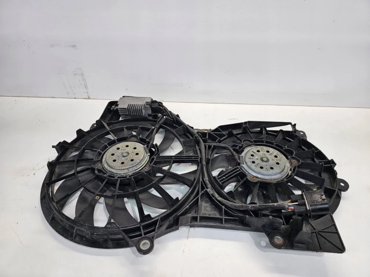 WENTYLATOR WENTYLATORY AUDI A6 C6 2.4 3.2 FSI 4F0121003A