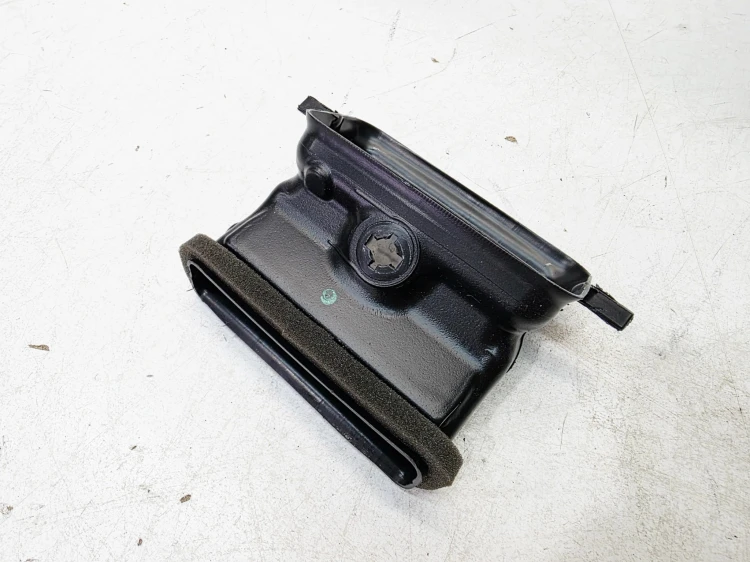 KIEROWNICA POWIETRZA KANAŁ TUNEL AUDI A4 B9 A5 8W0857042