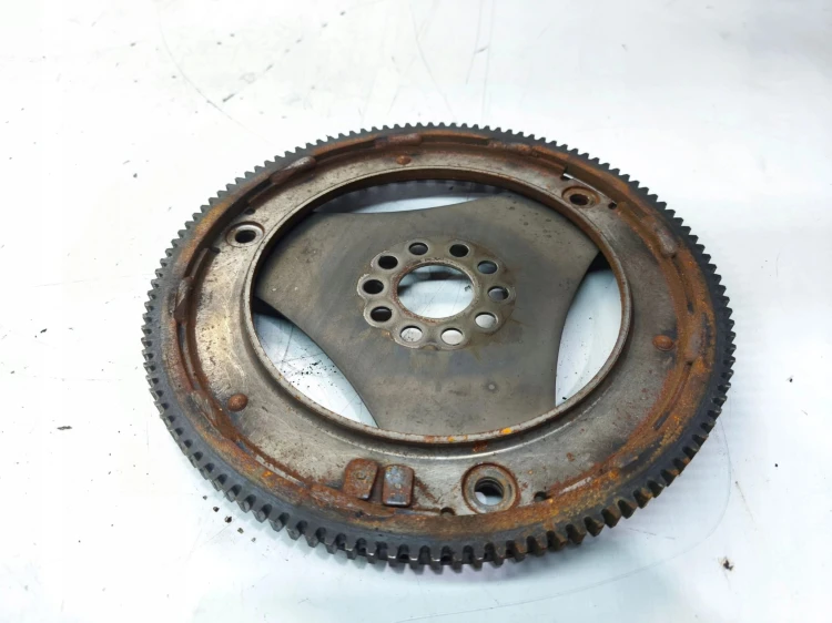 KOŁO ZAMACHOWE ZĘBATE AUDI A4 B7 A6 C6 3.2 FSI 06E105323B