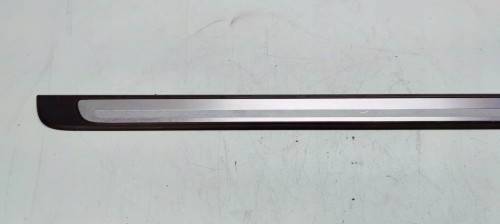 LISTWA PROGOWA LEWA LUB PRAWA AUDI A3 8V3 8V3853491