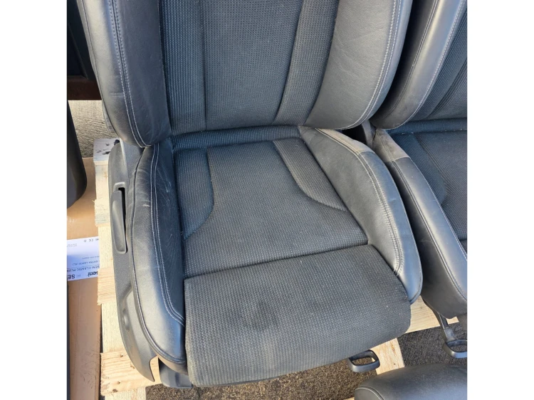 FOTEL FOTELE AUDI Q3 8U S LINE SKÓRA + MATERIAŁ KOMPLET !!!