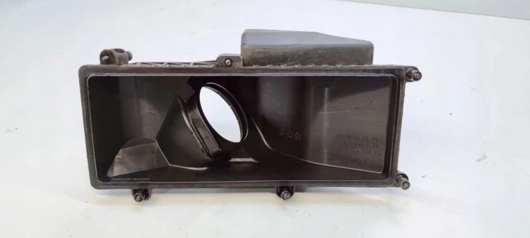 POKRYWA OBUDOWY FILTRA POWIETRZA AUDI A4 A5 Q5 8R0133837