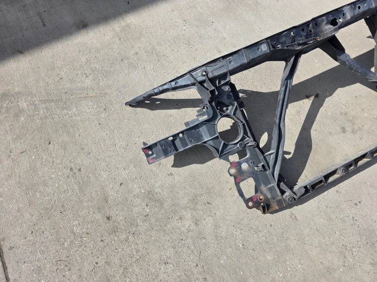 PAS PRZEDNI GOŁY AUDI Q7 4L 4L0805594 DO POPRAWEK