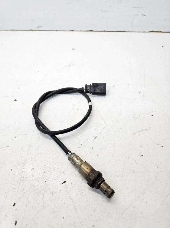 CZUJNIK TEMPERATURY SONDA AUDI A3 8V VW SEAT SKODA 04E906262A