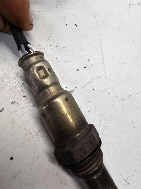 CZUJNIK TEMPERATURY SONDA AUDI A3 8V VW SEAT SKODA 04E906262A