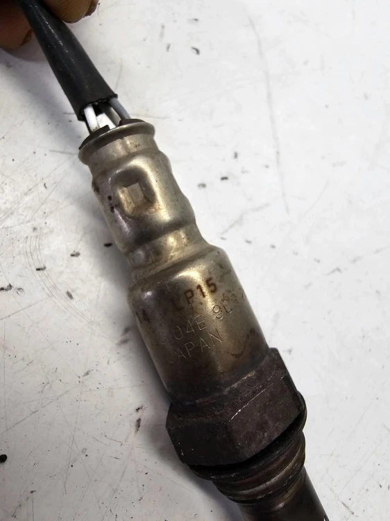 CZUJNIK TEMPERATURY SONDA AUDI A3 8V VW SEAT SKODA 04E906262A