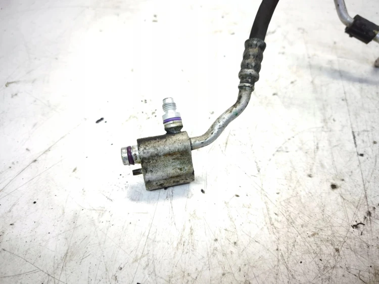 WĄŻ PRZEWÓD KLIMATYZACJI AUDI A3 8P VOLKSWAGEN SEAT SKODA 1.6 1K0820741BA