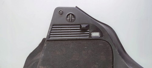 BOCZEK BAGAŻNIKA PRAWY AUDI A1 3 DRZWI 8X3867762