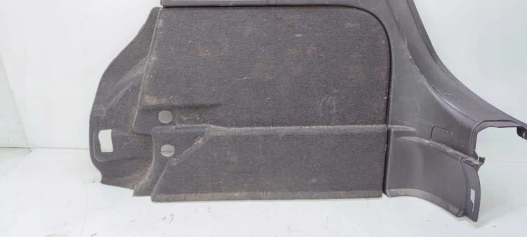 BOCZEK BAGAŻNIKA PRAWY AUDI A1 3 DRZWI 8X3867762
