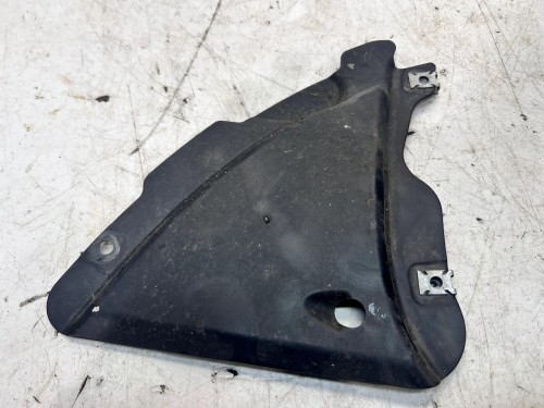 OSŁONA PODWOZIA NOSEK NADKOLA PRAWY TYŁ AUDI A3 8Y SPORTBACK 8Y4825218