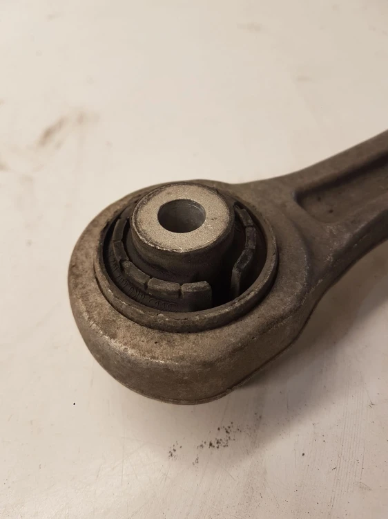 WAHACZ LEWY PRZÓD DOLNY AUDI A4 B8 A5 8K0407155C MAŁY
