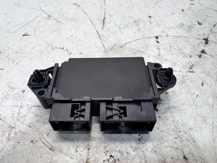 STEROWNIK MODUŁ CZUJNIKÓW PARKOWANIA PDC AUDI A3 8Y 5QS919298A 5QS919298