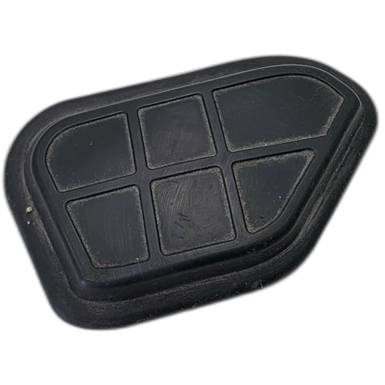 ZAŚLEPKA OSŁONA AMORTYZATORA PRAWY PRZÓD AUDI A4 B8 A5 8T 8K0803594