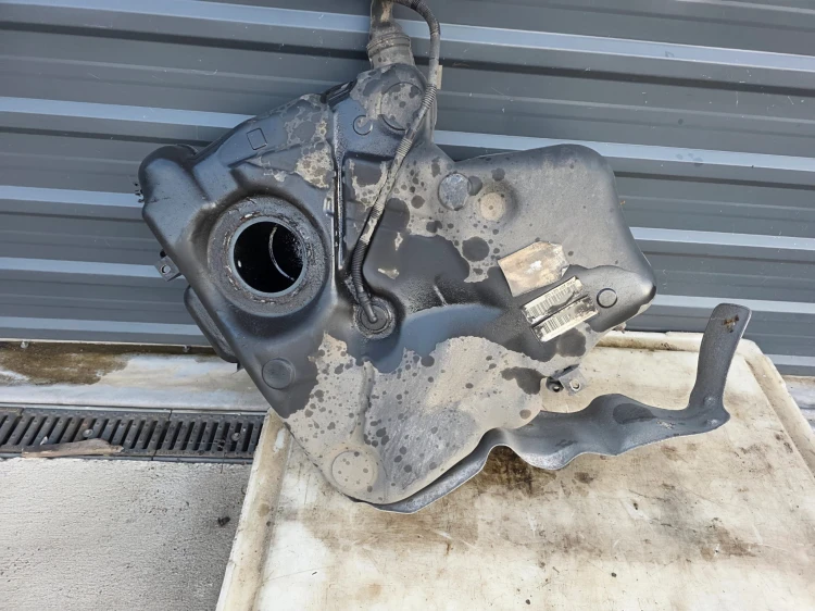 BAK ZBIORNIK PALIWA AUDI A3 8P VW SEAT SKODA 1K0201021GE DIESEL