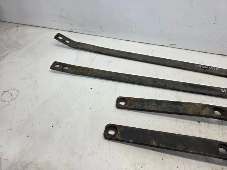 BELKI WSPORNIK WSPORNIKI ZAWIESZENIA A3 8P CABRIO 8P7806494 /493 KOMPLET