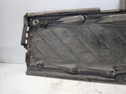 OSŁONA PŁYTA PODWOZIA PRAWA AUDI A1 8X LIFT VW 6R0825202A