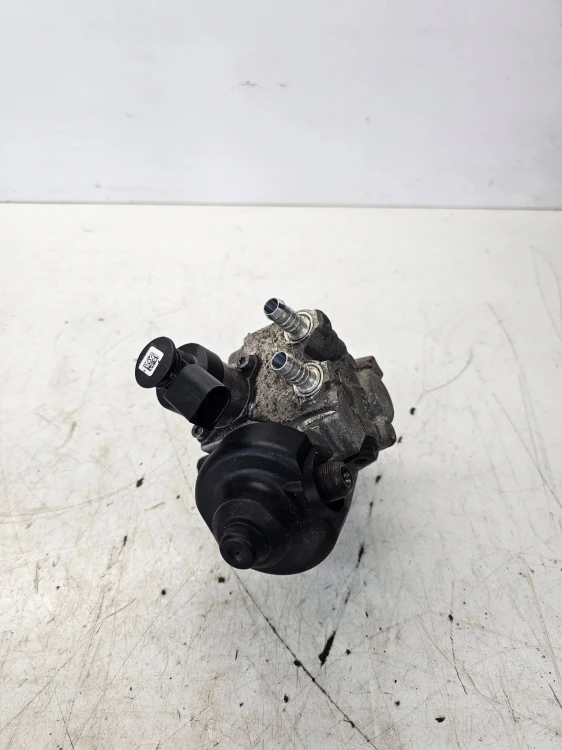 POMPA WTRYSKOWA CR AUDI VOLKSWAGEN SEAT SKODA 2.0 TDI 04L130755E