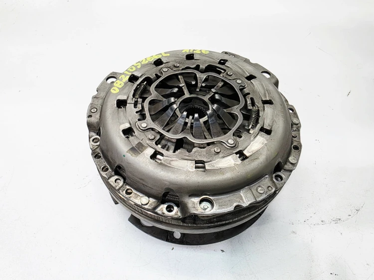 KOŁO DWUMASOWE SPRZĘGŁO AUDI A4 B8 A5 A6 C7 2.0 TDI TFSI 0B2105266L 1/26