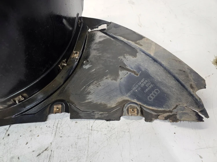 NADKOLE NOSEK LEWY PRZÓD AUDI TT 8J 8J0821191A