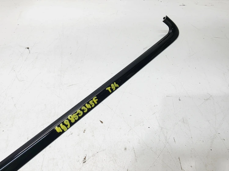 LISTWA KAROSERYJNA PRAWY TYŁ POŁYSK AUDI A6 C7 AVANT KOMBI 4G9853346F T94