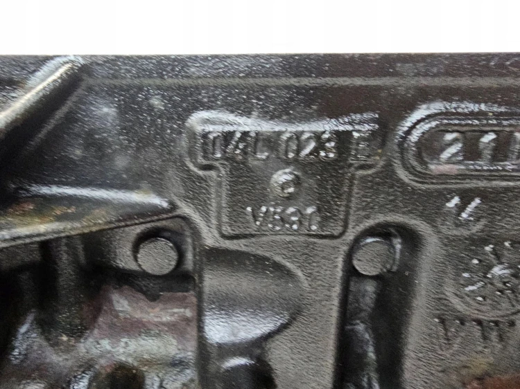 BLOK SILNIKA AUDI VW SEAT SKODA 1.6 TDI CRK 04L023E