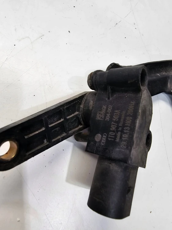 CZUJNIK POZIOMOWANIA ŚWIATEŁ AUDI Q5 8R0941309C