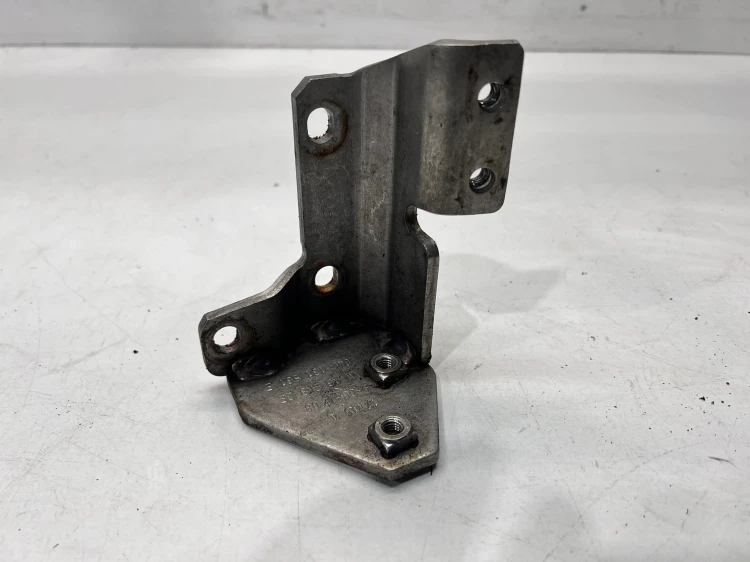 WSPORNIK MOCOWANIE DPF AUDI A4 B8 A5 A6 04L131561E