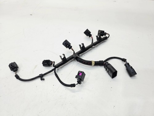 WIĄZKA WTRYSKÓW AUDI VOLKSWAGEN SEAT SKODA 2.0 TFSI 06F971824E