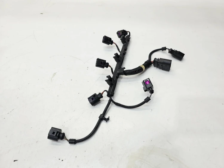 WIĄZKA WTRYSKÓW AUDI VOLKSWAGEN SEAT SKODA 2.0 TFSI 06F971824E