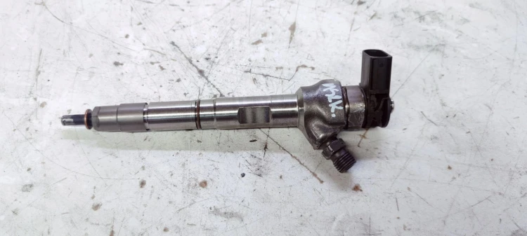 WTRYSKIWACZ WTRYSK AUDI A6 C8 2.0 DFB 05L130277K