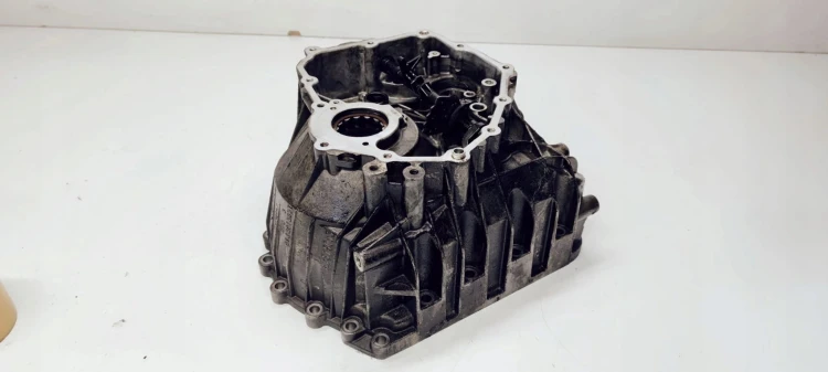 OBUDOWA SKRZYNI BIEGÓW CVT AUDI A4 A6 01J301383T
