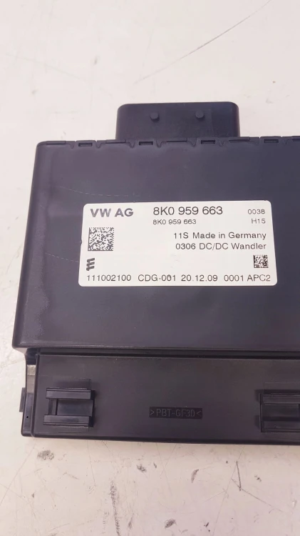 STABILIZATOR NAPIĘCIA AUDI A4 A5 Q5 A6 8K0959663