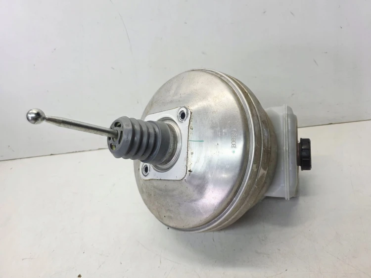 SERWO POMPA HAMULCOWA AUDI Q5 FY 80A612103A