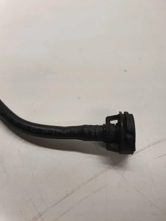 PRZEWÓD RURKA WODY AUDI A4 B8 A5 LIFT 8K0121081AB