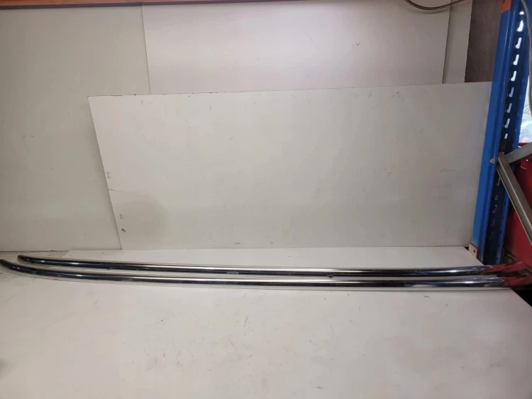 RELING DACHOWY CHROM KOMPLET AUDI A6 C6 4F9860022E