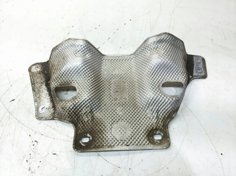 OSŁONA TERMICZNA WAŁU NAPĘDOWEGO AUDI Q5 8R 8R0521443E