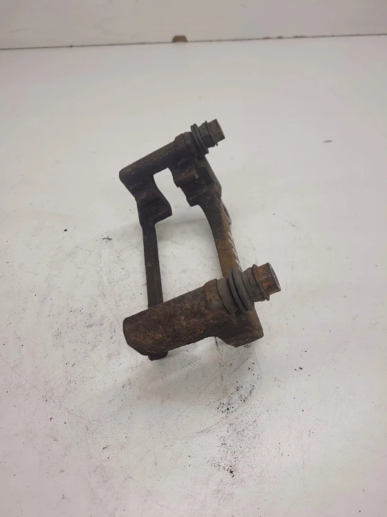 JARZMO ZACISKU TYŁ AUDI VW SEAT SKODA 6449/B
