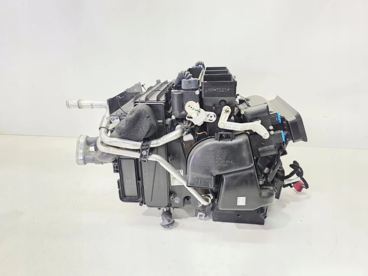 NAGRZEWNICA KOMPLETNA AUDI A6 C6 LIFT 4F1820351AG