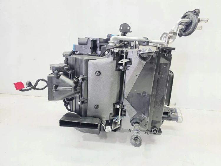 NAGRZEWNICA KOMPLETNA AUDI A6 C6 LIFT 4F1820351AG