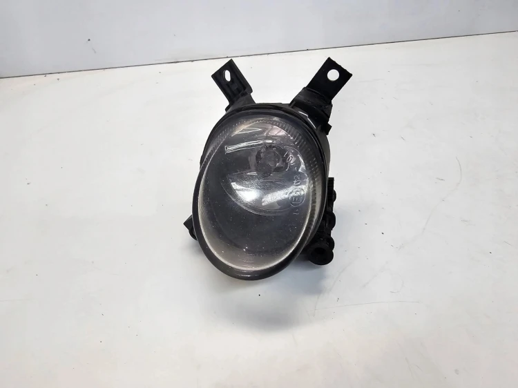 HALOGEN LEWY PRZÓD AUDI A3 8P A4 B7 8E0941699C