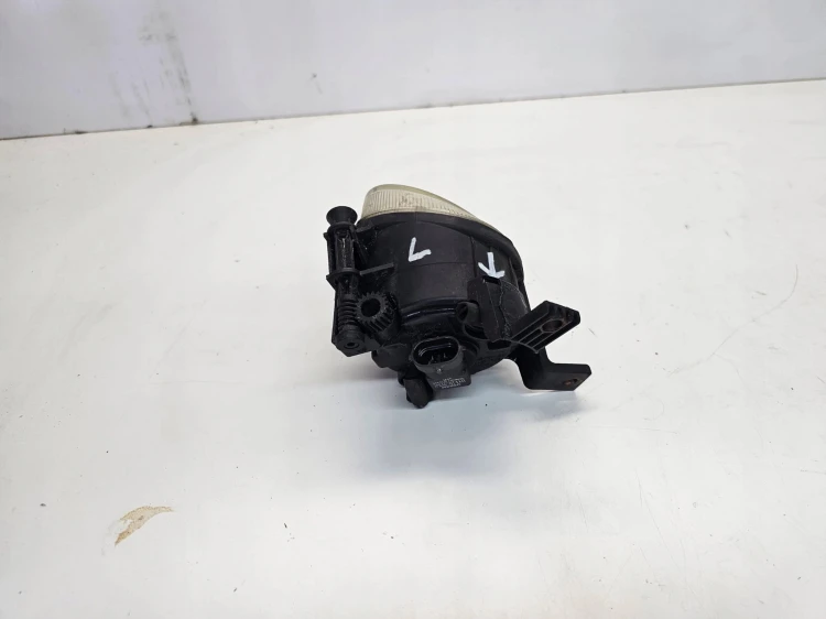 HALOGEN LEWY PRZÓD AUDI A3 8P A4 B7 8E0941699C
