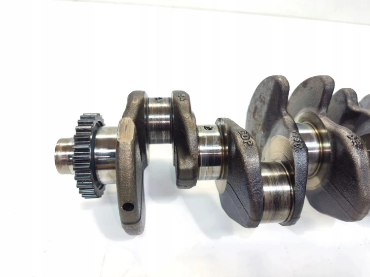WAŁ KORBOWY AUDI A4 B9 A5 8W Q5 2.0 TDI DEU DEUA 04L 04LC *53* ZATARTY